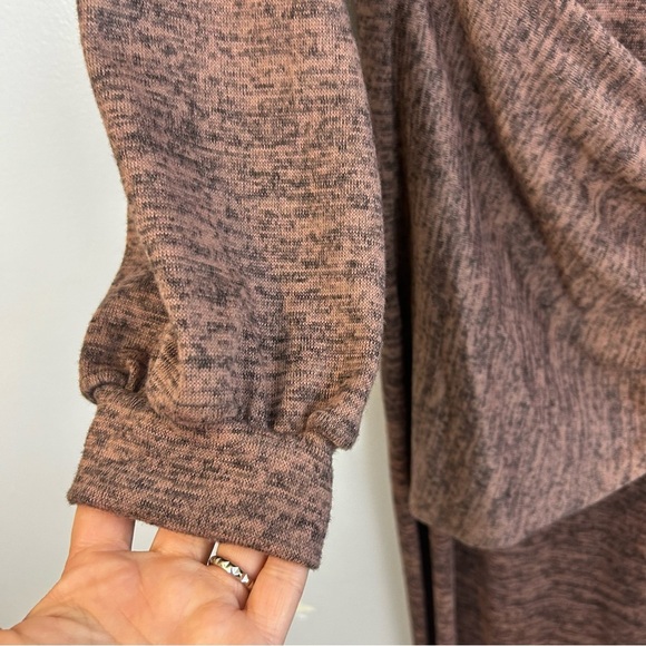 NWT Showy & Cozy Sweater Long Sleeve Tie Waist Maxi Dress Tan/Brown Size Small - Picture 9 of 13